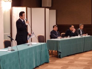 日本総研の寺島実郎さんを講師に迎え、第46回政経フォーラムを開催
