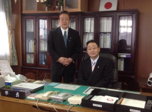 潮来市の原弘道市長を表敬訪問