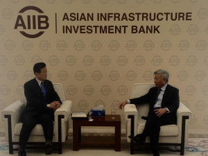 アジア・インフラ投資銀行（AIIB）の金立群総裁と2時間懇談しました