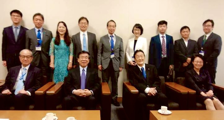 中国国際交流協会と国際IC日本協会との会談