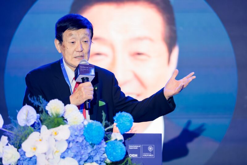中国でグローバル・センターを提唱